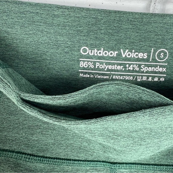 OUTDOOR VOICES 3/4 Warm-up Crop Leggings Heather Green Size Small - Picture 6 of 6